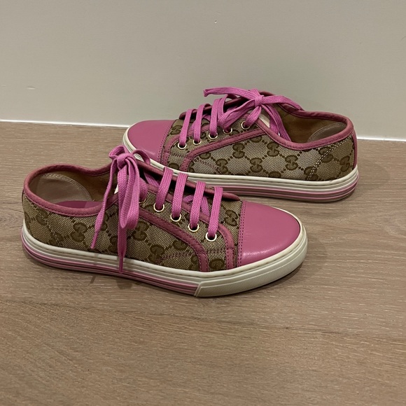 Gucci Canvas Sneakers - Picture 2 of 10